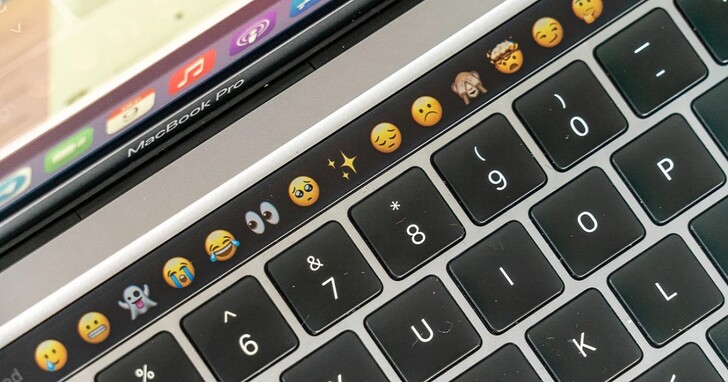 Apple 更新過時產品，第一款搭 Touch Bar 的 MacBook Pro 入列