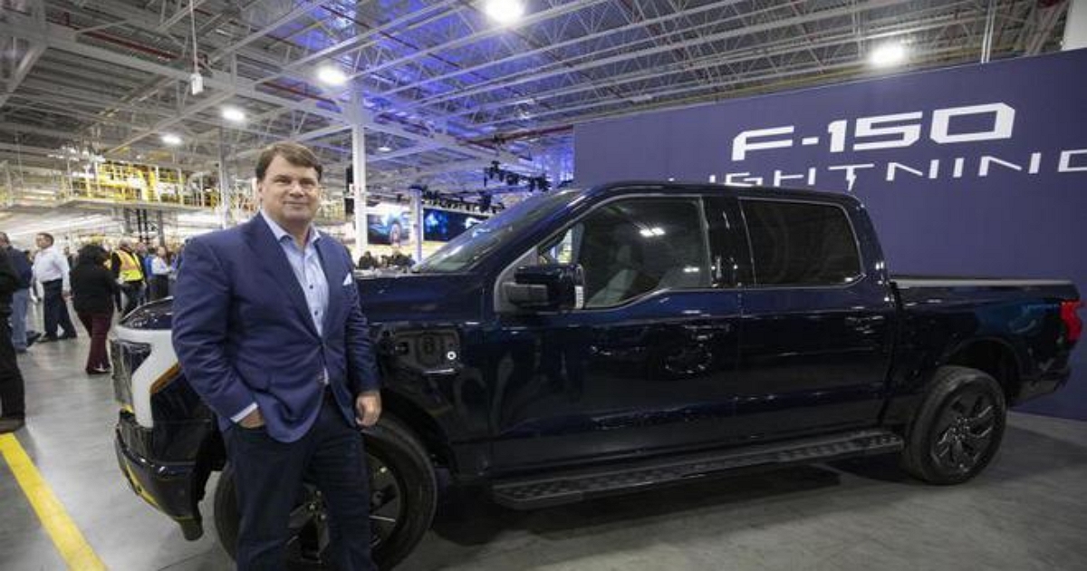 福特電動皮卡 F-150 Lightning賣太好,執行長嗆聲馬斯克:說好的Cybertruck呢?