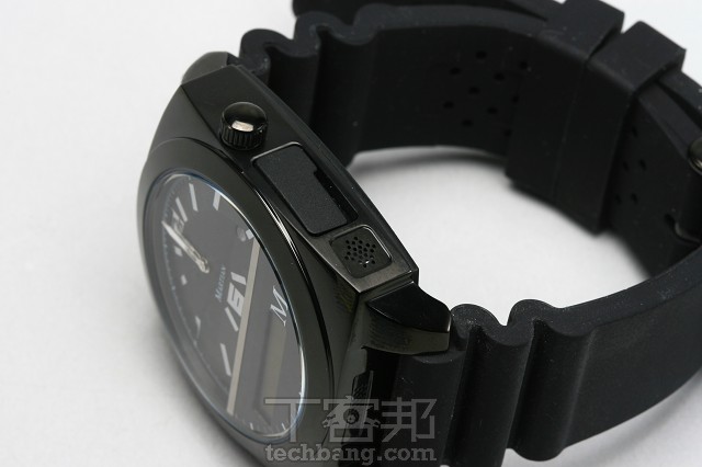 MARTIAN VICTORY MV100 藍牙智慧手錶評測：典雅指針外型，首創聲控通話、Siri 指令錶款