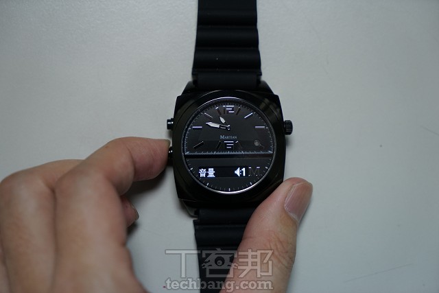 MARTIAN VICTORY MV100 藍牙智慧手錶評測：典雅指針外型，首創聲控通話、Siri 指令錶款