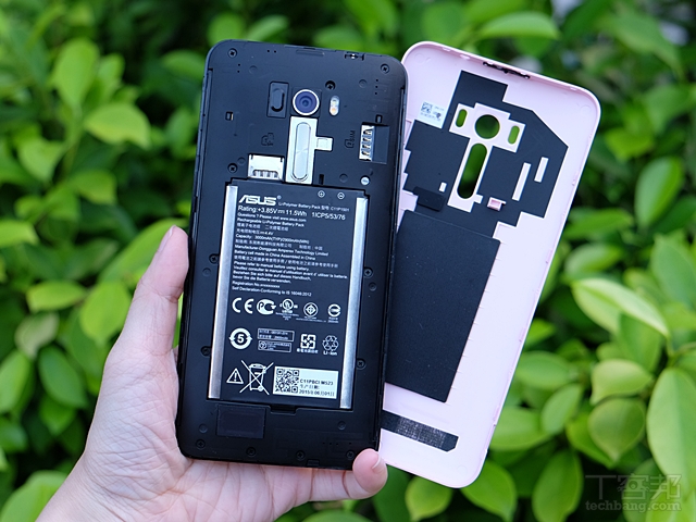 就是主打自拍，華碩 ZenFone Selfie 自拍機實測拍一拍
