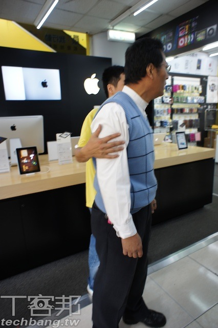 一萬六千五起跳，燦坤 iPad 開賣實況
