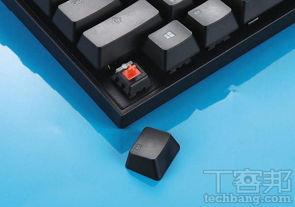 K85 GIGABYTE Force K85- 低價 RGB 背光機械式鍵盤 | T客邦