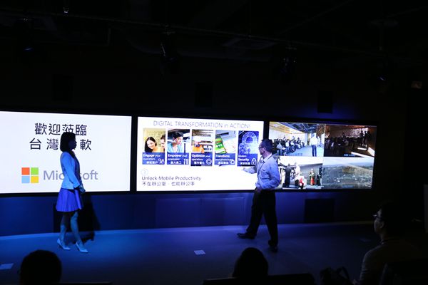 台灣微軟新辦公室直擊:台灣夜市也納入設計環境、無固定座位/電話、員工每天都換新位置 | T客邦