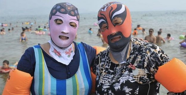 BBC記者實測中國「天網」，只要臉部被登入後、七分鐘之內逃不出公安掌握