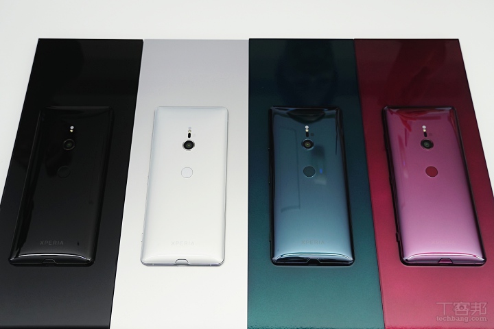 Sony Xperia XZ3 明天開放預購，空機價25,900 元，預購價贈藍牙耳機