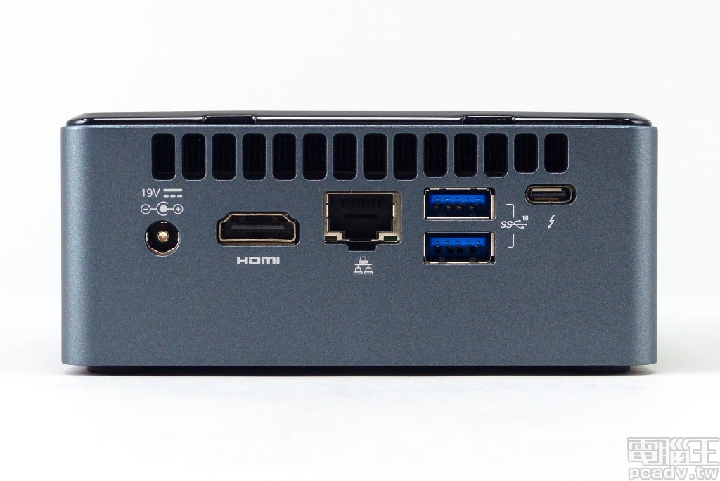 Intel NUC NUC8 Corei7 NUC8i7BEH 【動作確認済】 PC/タブレット