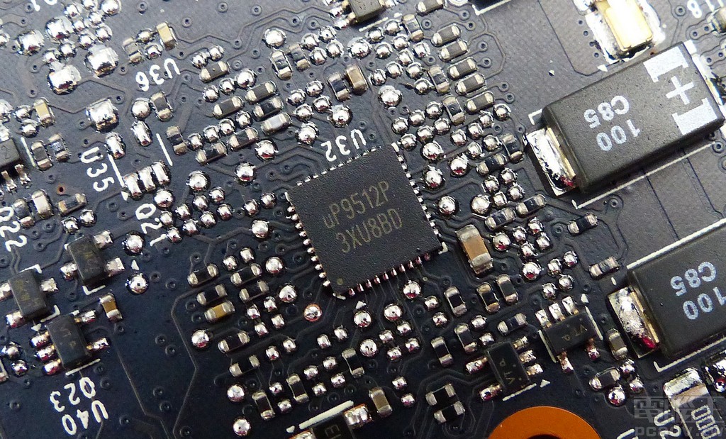 GDDR6 主要供电掌握器交由别的 1 颗 uP9512 负责