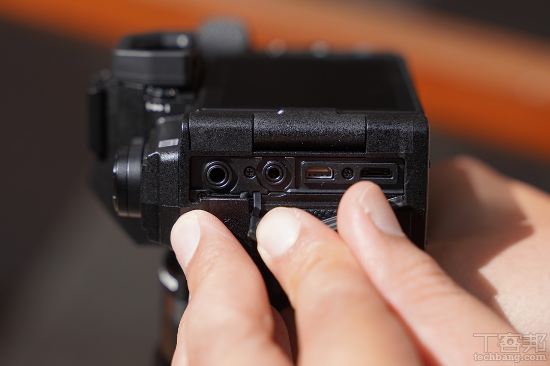 對焦功能看齊e M1 Mark Ii 水準 睽違四年的olympus Om D E M5 Mark Iii 問世 T客邦