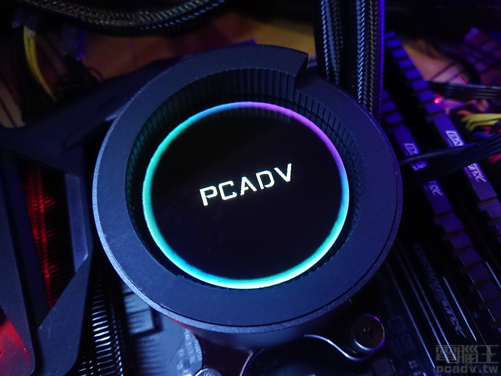 ▲ GIGABYTE 所選擇的英文、數字字型經過特別挑選，電腦王「PCADV」字樣相當帥氣。