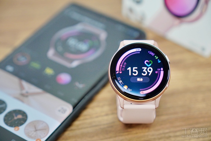 最適合女生的智慧錶：三星 Galaxy Watch Active 2 40mm 款動手玩