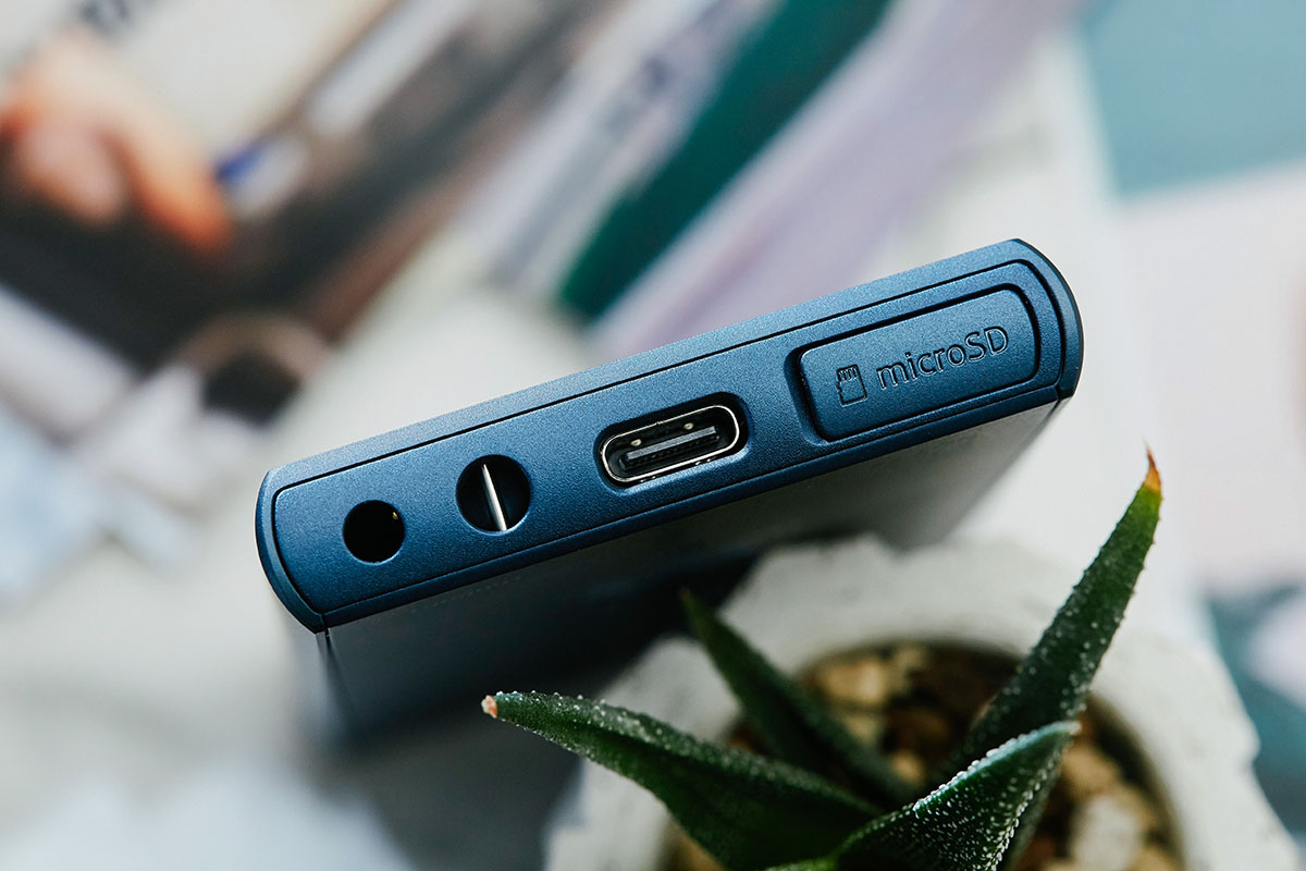Sony NW-A105數位隨身聽動手玩，搭載安卓系統，可聽線上音樂，支援LDAC藍牙傳輸；同場加映：NW-A55