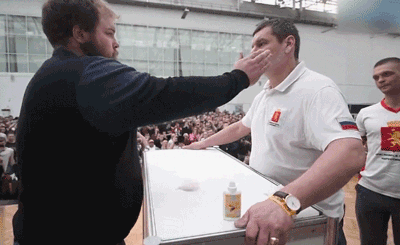 扇耳光大賽,是當代俄羅斯的地下江湖