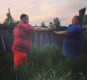 扇耳光大賽,是當代俄羅斯的地下江湖