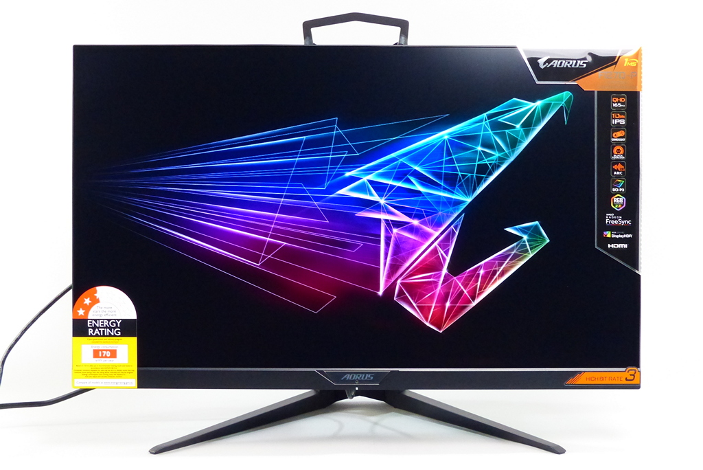 AORUS FI27Q-P外型與前一款FI27Q相同，主要以內部功能升級為主，因此外型、腳架等功能均一脈相承。