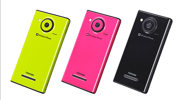 KDDI 首支Windows Phone Mango 手機：多彩防水TOSHIBA IS12T | T客邦