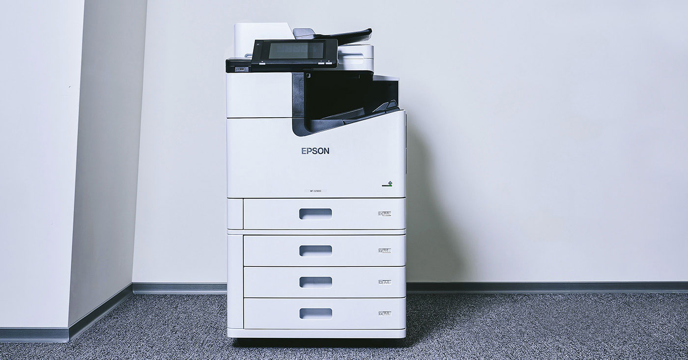 高效生產力，綠能更環保：EPSON 免加熱極速影印機 WF-C21000 一手實測報告！