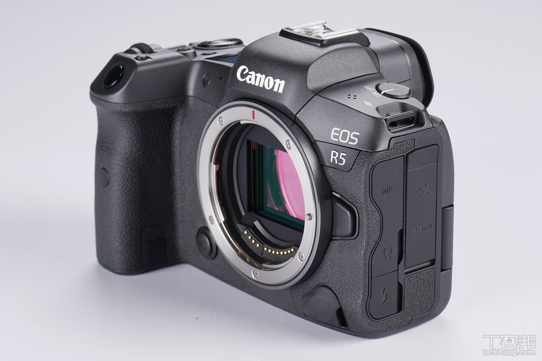Canon EOS R5 實拍評測，重返王者榮耀的誠意之作 | T客邦
