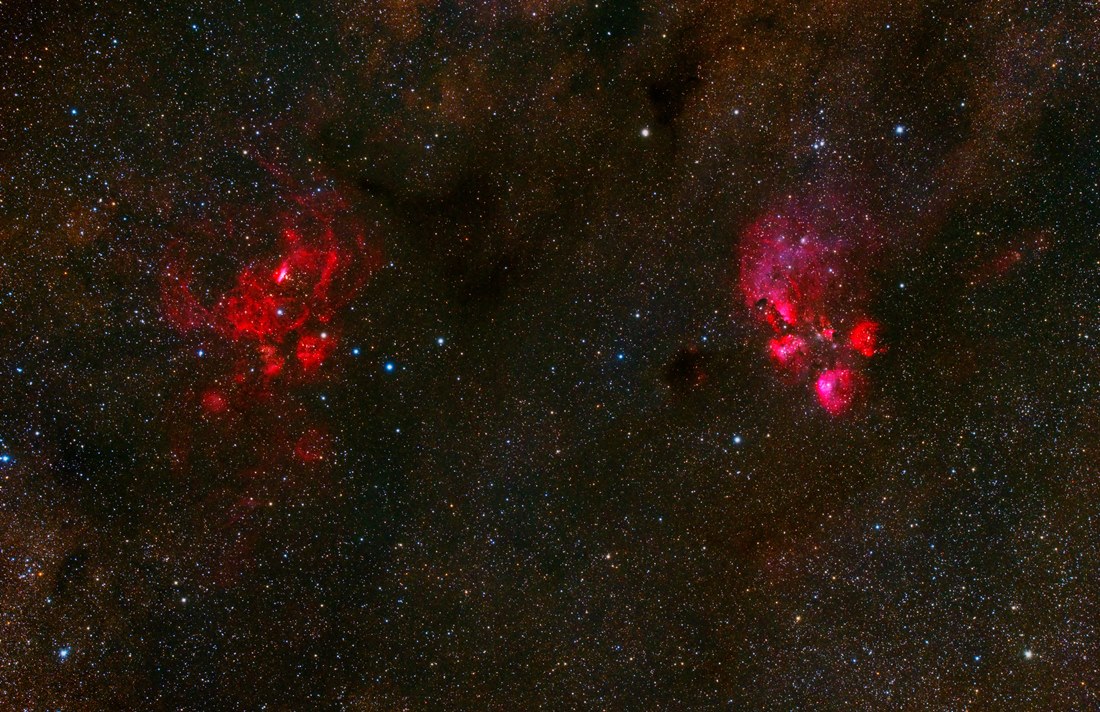 Wang Weihao appreciates the 50.1-megapixel full-frame CMOS on the α1, which not only has excellent sensitivity, but also features low noise and high image quality, which is quite helpful for shooting deep-sky objects. The picture shows NGC 6357 War and Peace Nebula (left) and NGC 6334 Cat's Paw Nebula (right), the former is about 8,000 light-years away from Earth, and the latter is about 5,500 light-years away, looking up at the tail tip of Scorpius on a clear night sky in the northern hemisphere in summer The northwest part of Jujuba (located at the center of the Milky Way) is visible through a telescope.  (Sony α1 + astronomical telescope, 488mm, F5.3, 1.5hr, ISO 1600) (see larger image)