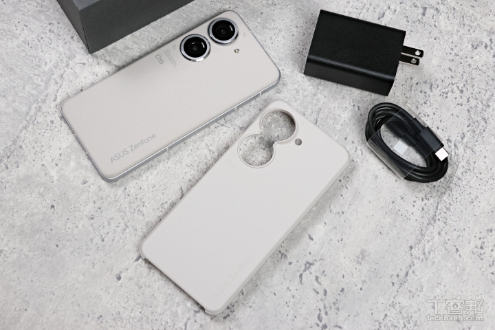 華碩 Zenfone 9 開箱實測，小尺寸手機的實惠之選