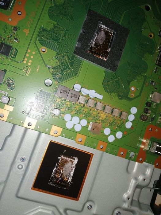 國外修店主告PS5玩家，長時間垂直擺放主機容易損壞