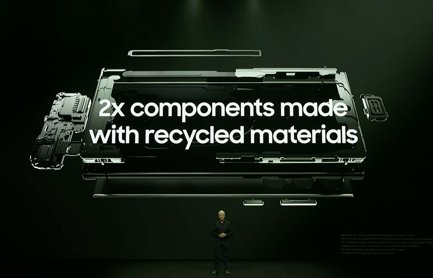 相較於前一代有 6 個元件採用回收再生素材，今年的 Galaxy S23 將回收再生素材使用的比例提升至兩倍的 12 個元件之多。
