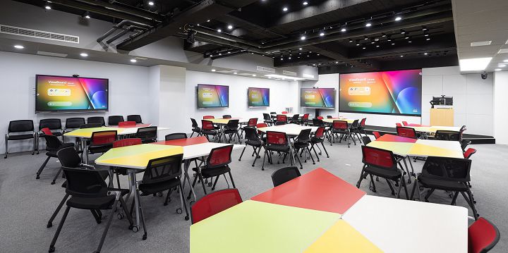 ViewSonic 8 樓「創新教室」，滿足各種實體、複合會的即時互動需求。
