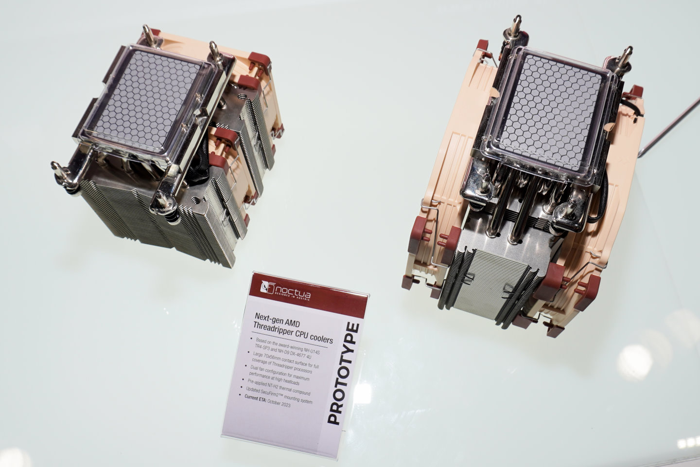 Noctua也展出了次世代AMD Threadripper處理器專用的散熱器。