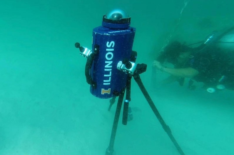 科家拍攝1000 萬張水下照片訓練 AI 模型，讓人類在水面下也能如GPS定位找到自己的位置