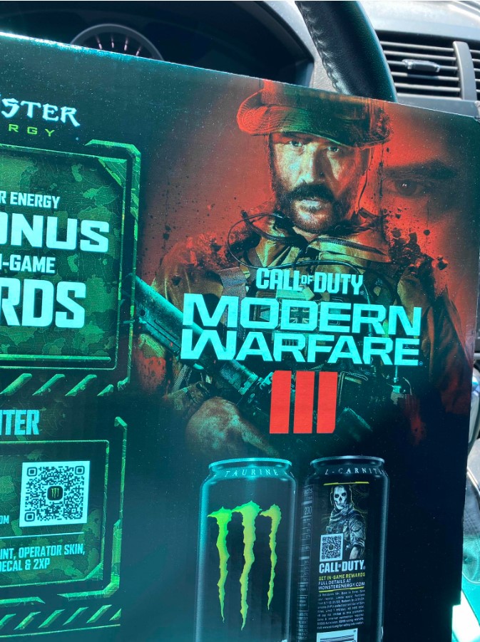 《決勝時刻：現代戰3》推出時間被爆料，連與Monster能量飲料聯合促銷的素材都曝光了