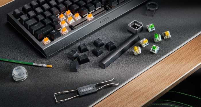 RAZER發表BlackWidow V4 75%，載第 3 代觸感機械橘軸、可自訂遊戲鍵盤的巔峰之作