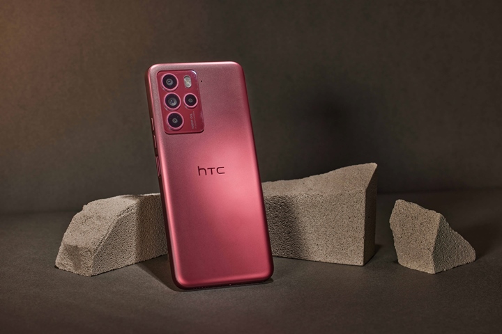 HTC U23 pro 系列再添新色「迷霧紅」，配指定資費 0 元帶回家