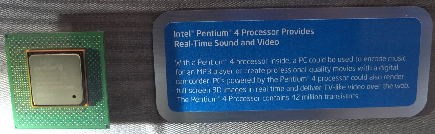 2000年推出的Pentium 4採用NetBurst微架構，帶來更強的音訊編碼、影像編輯、3D繪圖效能。