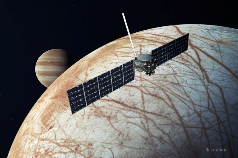 美國宇航局的羅巴號快船將以橢圓形路徑繞木星飛行，每次飛越木星時都會靠近木星的衛星羅巴收集資料。圖片來源：NASA/JPL-Caltech