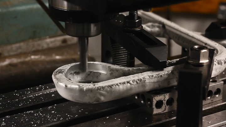 使用液態金屬的快速3D列印技術，可以在僅幾分鐘內製造出家具大小的鋁製零件