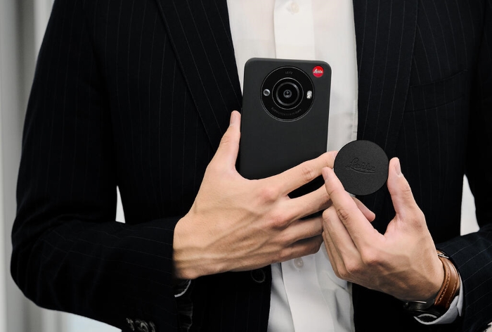 Leitz Phone 3在日本推出：手感如徠卡相機，Leitz 濾鏡具「可變光圈」引入徠卡色調、價格約台幣42000元