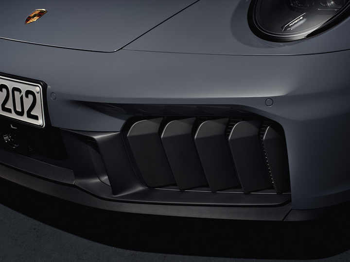 Porsche 911 小改款登場，首度導入輕量化 T-Hybrid 系統