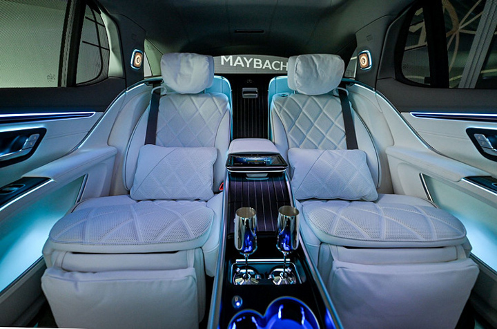 純電豪奢艙，Mercedes-Maybach EQS 680 SUV 上市