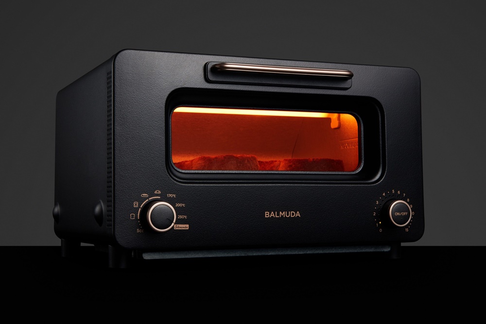 BALMUDA 熱銷 The Toaster Pro 蒸氣烤麵包機專版升級上市，新增專「炙燒模式」