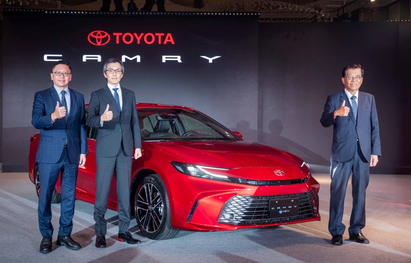 TOYOTA CAMRY 全新改款正式發表：提供四種等級車型，價格 93.5 萬元起
