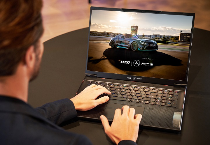 MSI Stealth 18 Mercedes-AMG Motorsport 聯名款限量上市，Core Ultra 9 加 RTX 4080 規格、售價 119,900 元