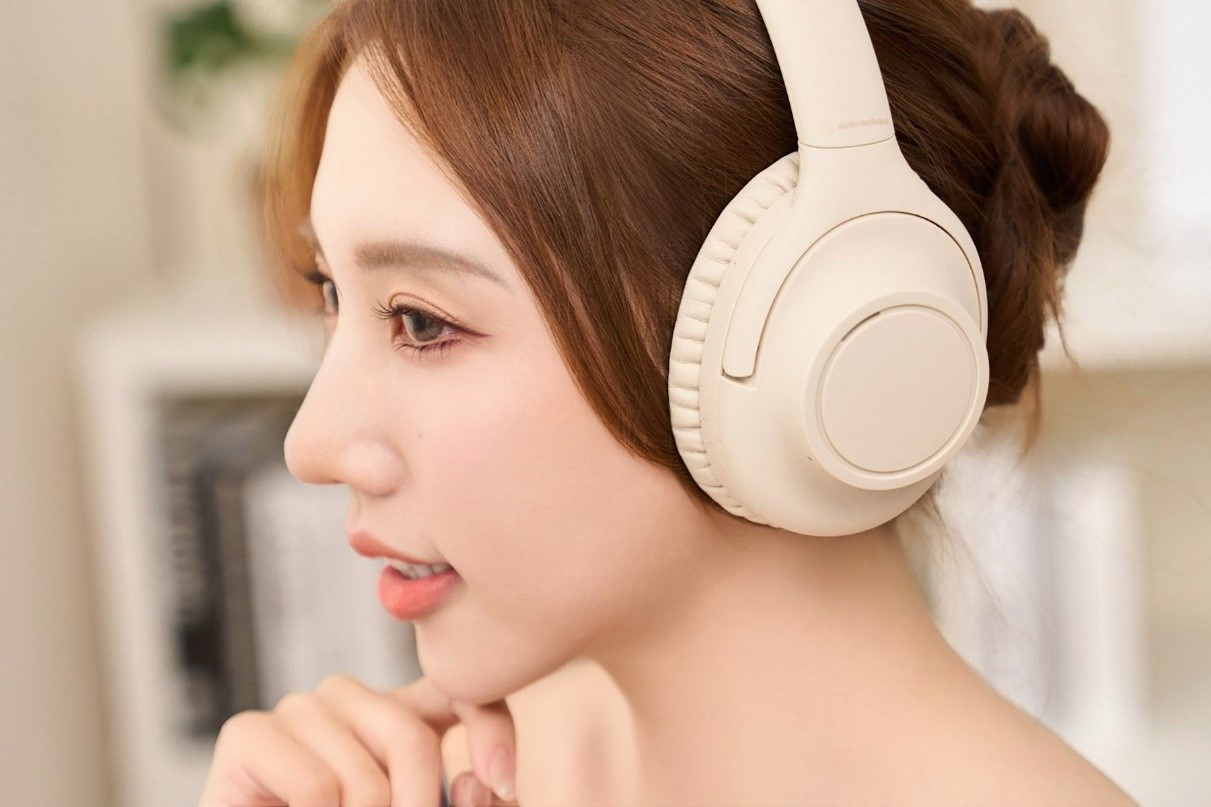 鐵三角 Audio-Technica ATH-S300BT 耳罩式耳機評測：佩戴舒適感一流！溫潤風格平衡音場、中低價位帶罕見的續航猛獸