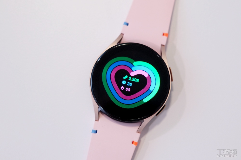 三星 Galaxy Watch FE 開箱評測：價格親民、功能全面的智慧錶，售價5,990元