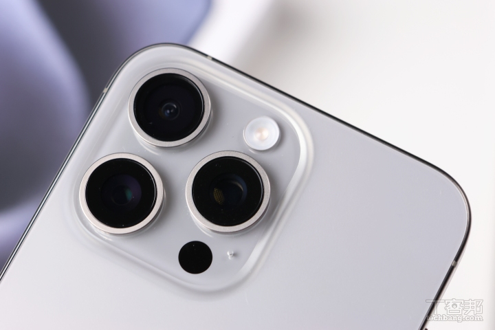 2024 年 iPhone 全球攝影獎結果公布，台灣攝影師 Paddy 獲風景類第一名