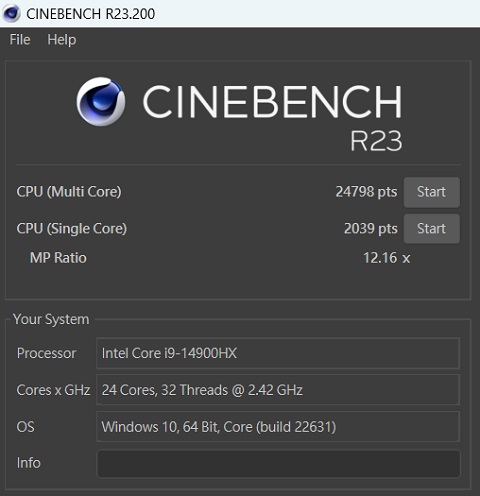 於 CINEBENCH R23測試中，CPU 多核心為 24,798 pts，單核心為 2,039pts，多、單核心的效能差距倍數為 12.16x。