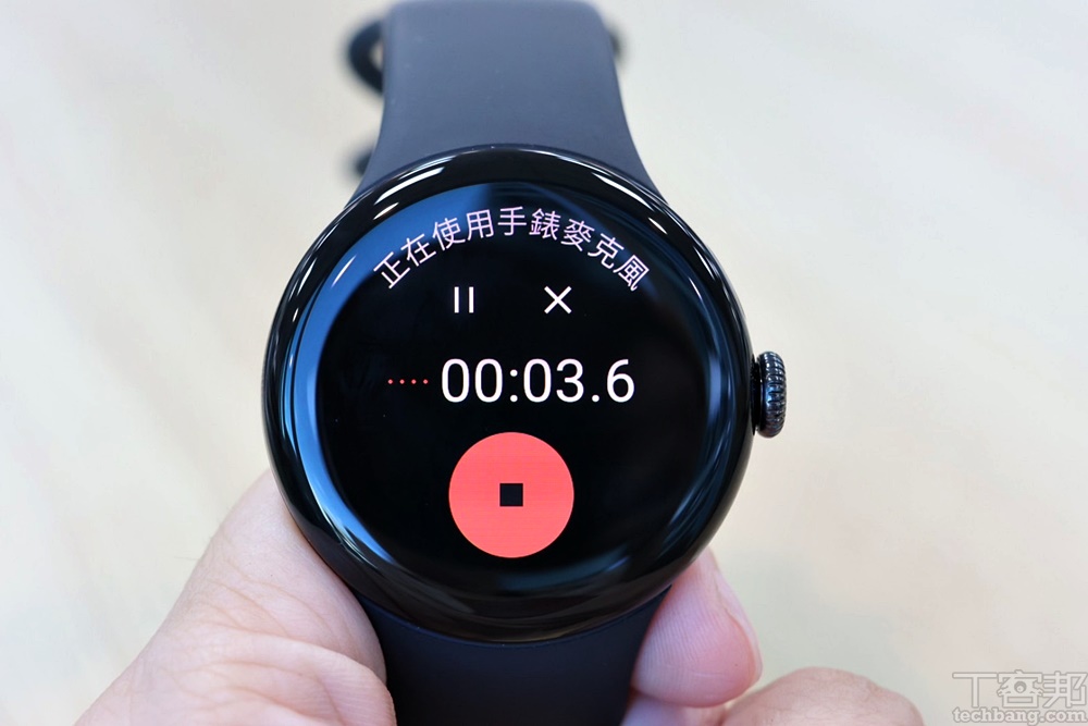 Google Pixel Watch 3 動手玩，Fitbit 健康訓練更完整、續航力微提升、交互應用更多元