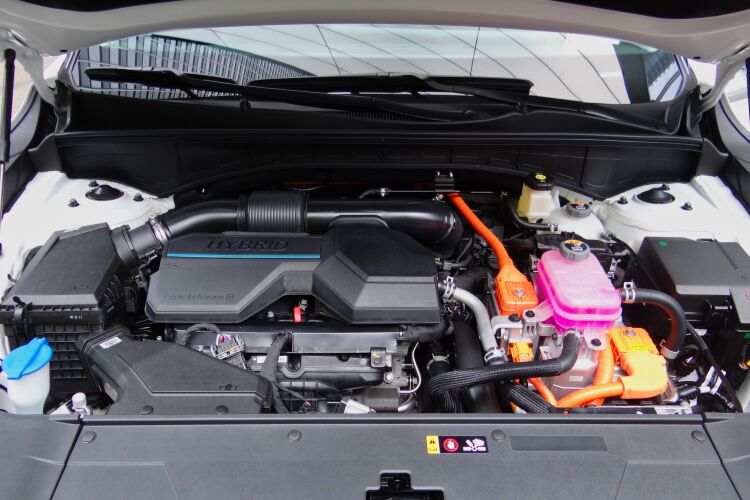 1.6L Turbo-Hybrid標榜動力輸出流暢強勁，並具備低稅金及低油耗等特性。