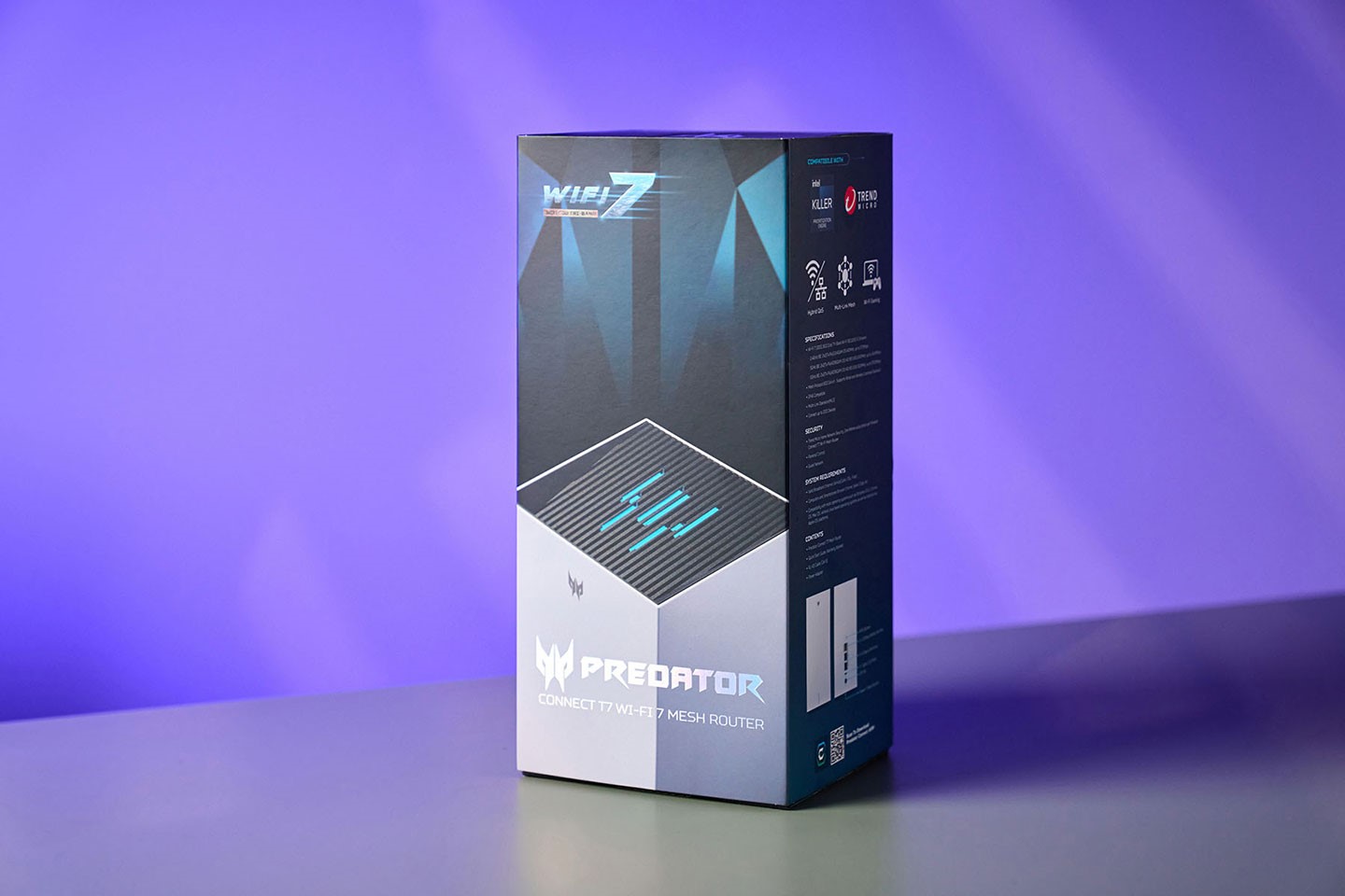 Predator Connect T7 的外盒精緻小巧，包裝設計蠻有科技感。