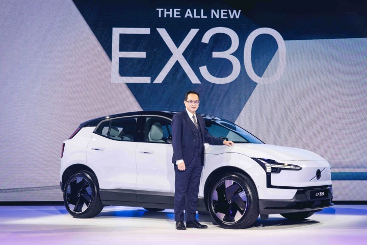 Volvo EX30 北歐純電小休旅正式登陸台灣，售價 $142 萬元起