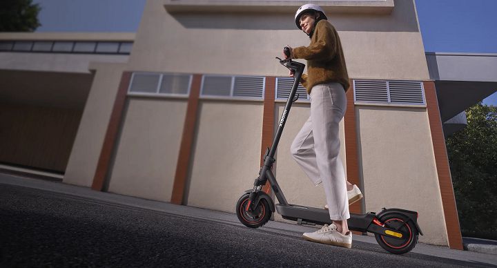 【MWC 2025】小米電動滑板車 5 Max 於 MWC 2025 正式推出，續航力可達 60 公里，定價約台幣 2 萬元